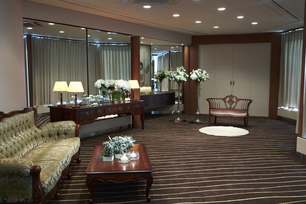 Grand Josun Busan Exterior foto The interior of the Japanese Embassy in Washington, D.C.