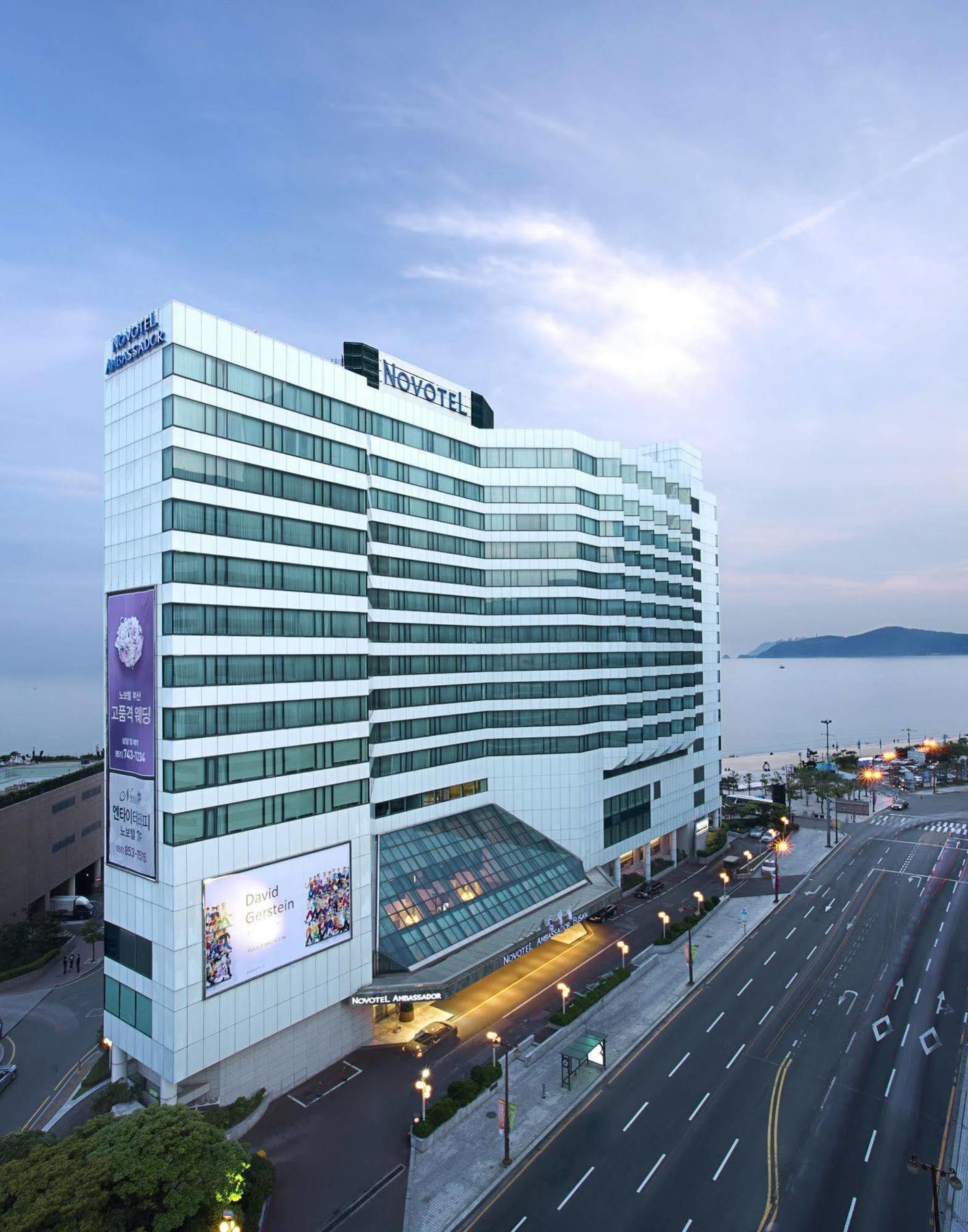 Grand Josun Busan Exterior foto Novotel Busan